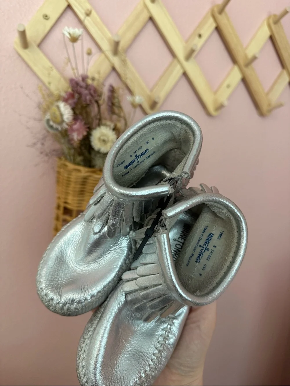 NEW Minnetonka Kids Silver Fringe Ankle Boots - Stylish Toddler Shoes